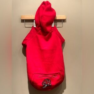 Dog 5 piece sweatshirt shirt lot size xxl but fit a normal size medium 17-29 lbs